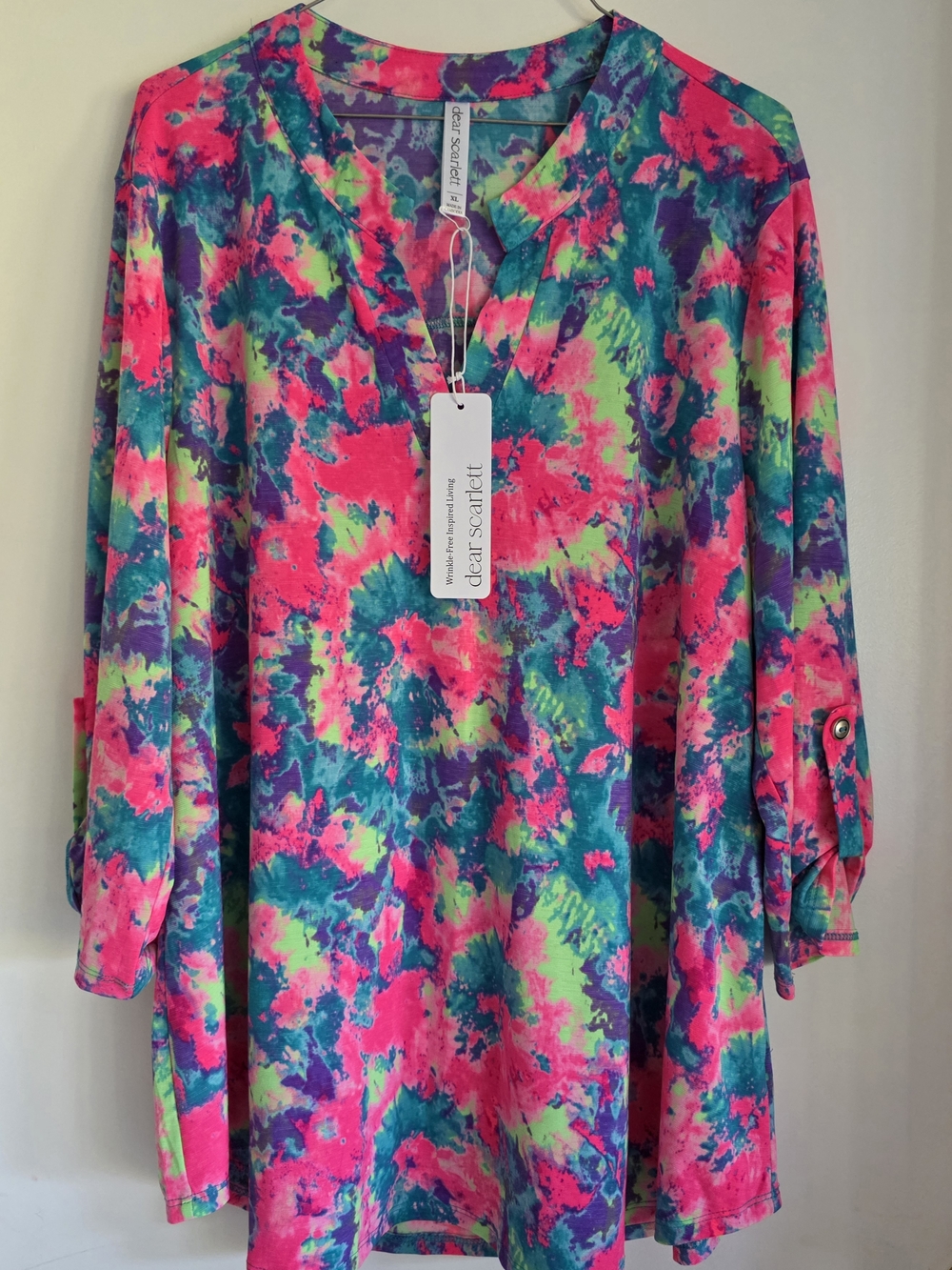 Dear Scarlett Women's V-Neck Tie-Dye Tunic Top in Neon Pink & Teal XL